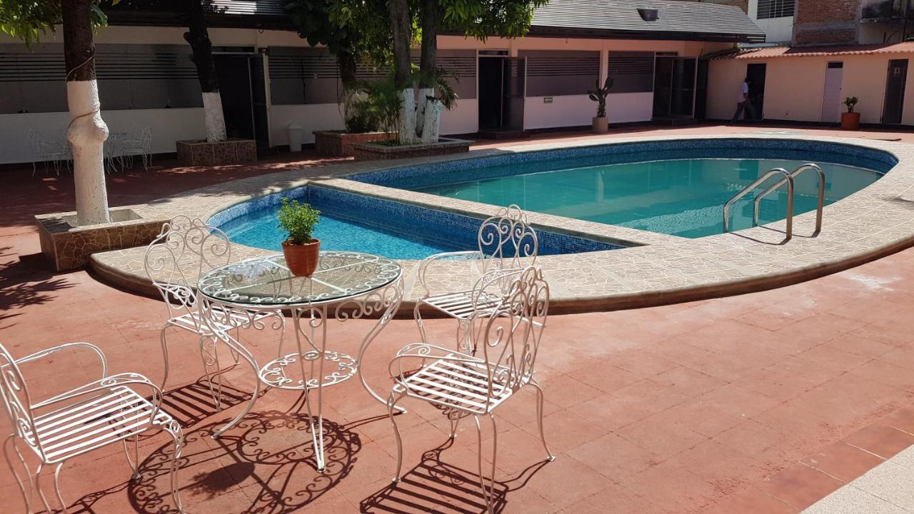 Hotel Safari Tuxtla Gutierrez Exterior photo
